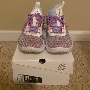 Curry 9’s Mens sz 11 Great condition!!